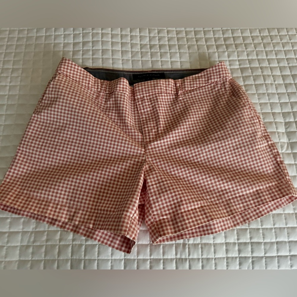 NWOT Tommy Hilfiger Pink & White Check Shorts Size 8